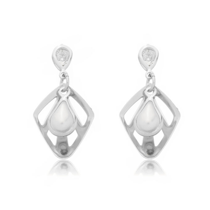Brinco Oval Com Perola Zirconia Cravejada Banhado a Prata 925