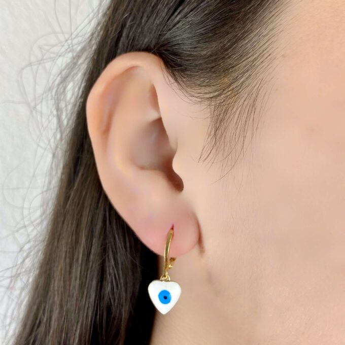 Brinco Argolinha Coração Olho Grego Banhado a Ouro 18k