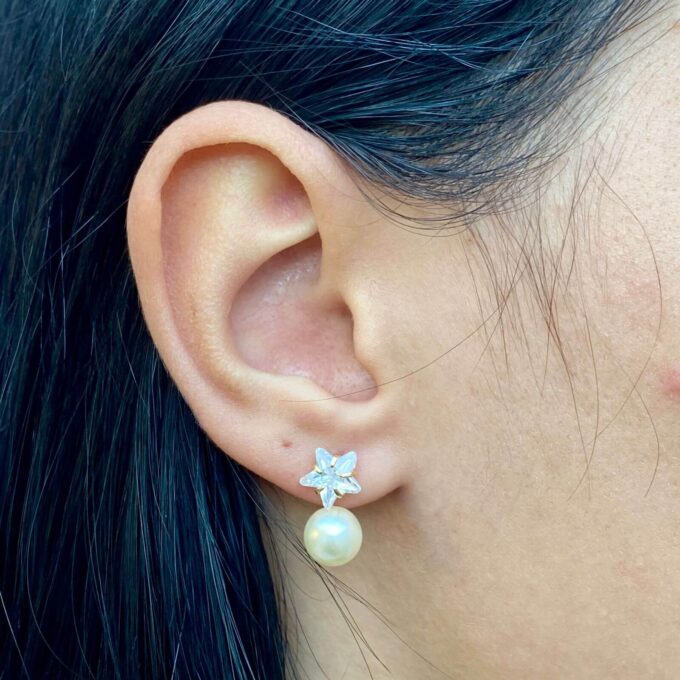 Brinco Perola Zirconia Cravejada Banhado a Ouro 18k