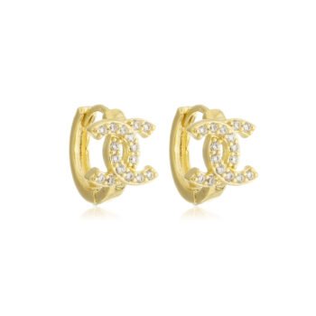 Brinco Chanel Cravejado Zirconia Banhado a Ouro 18k