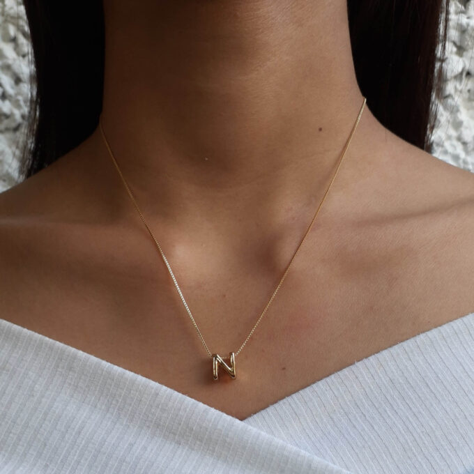 Colar Pingente Letra N Banhado a Ouro 18k