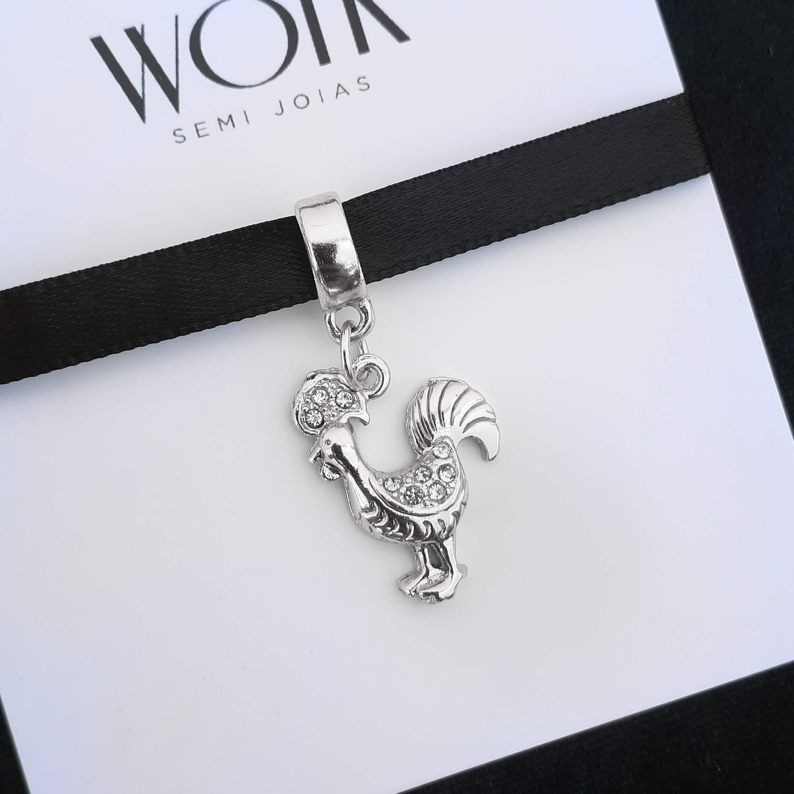 Berloque Profissão Publicidade Galo Banhado a Prata 925