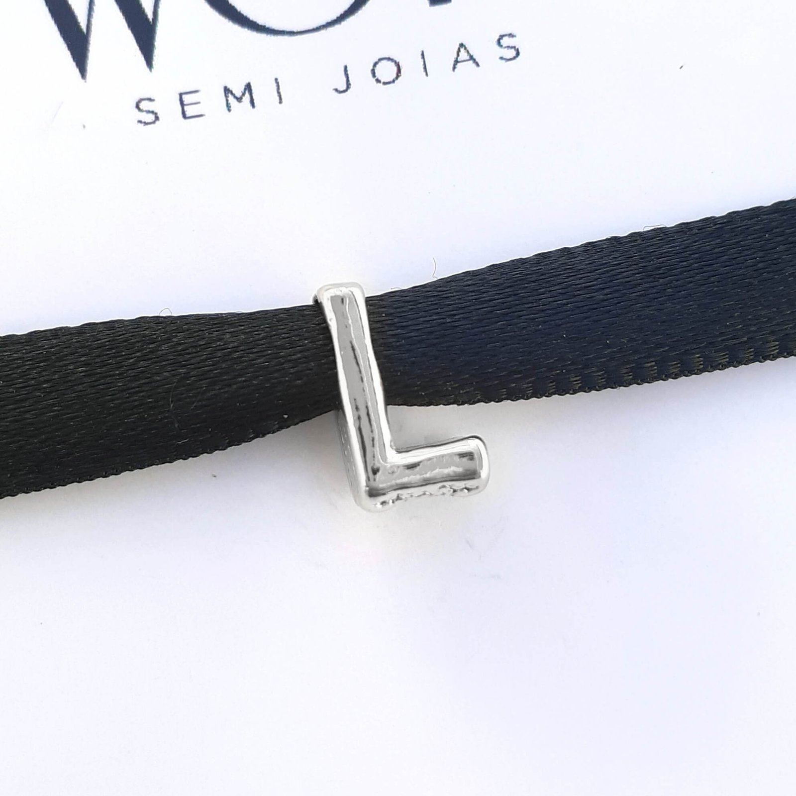 Berloque Letra L Separador Banhado a Prata 925