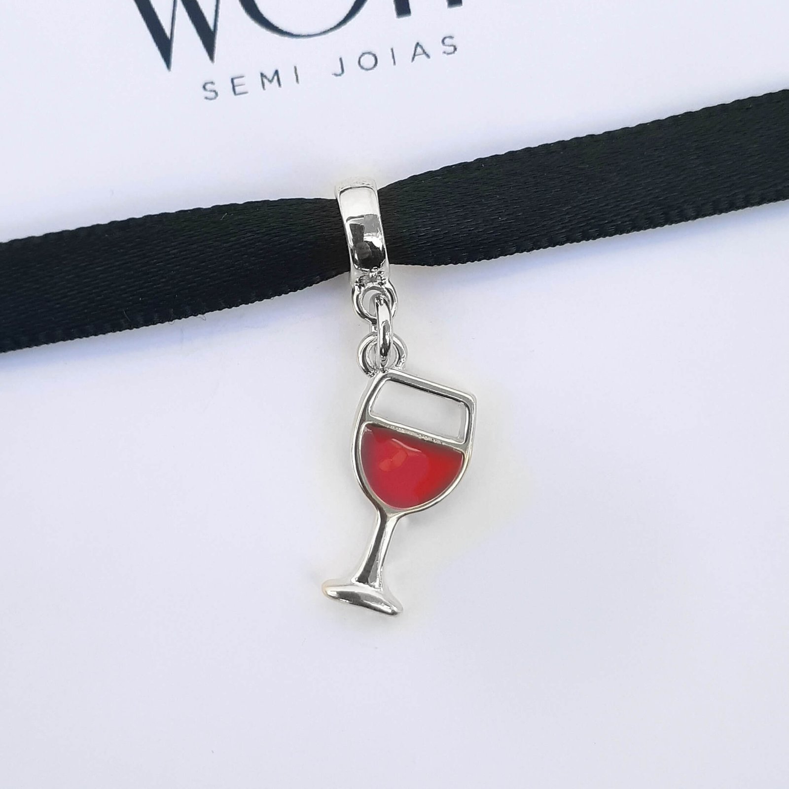 Berloque Taça de Vinho Banhado a Prata 925