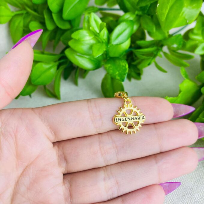 Berloque Profissão Engenharia Banhado a Ouro 18k