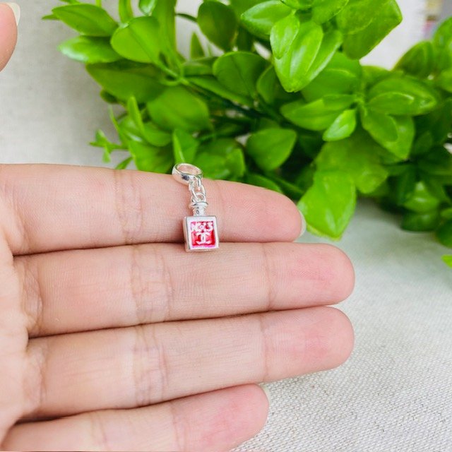 Berloque Perfume Banhado a Prata 925