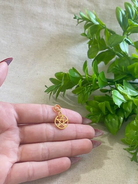 Berloque Estrela 5 Pontas Banhado a Ouro 18k