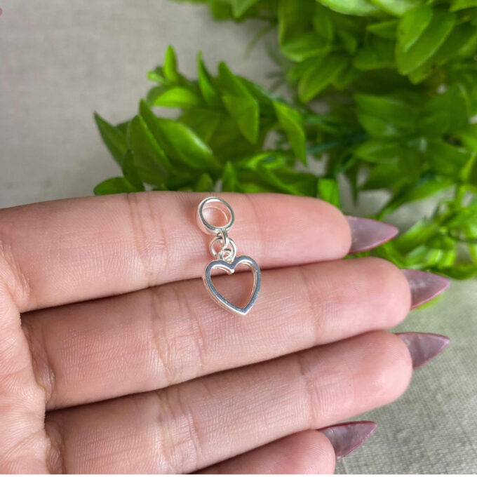 Pulseira Coração Vazado Berloque Banhado a Ouro 18k